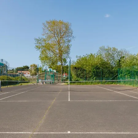 New De 2020 By Interhome *